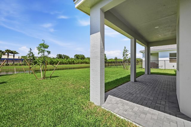 13955 Spruce Pine Drive, Westlake, FL 33470