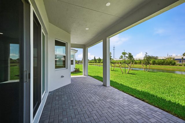 13955 Spruce Pine Drive, Westlake, FL 33470