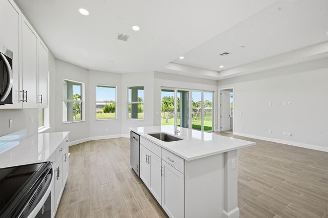13955 Spruce Pine Drive, Westlake, FL 33470