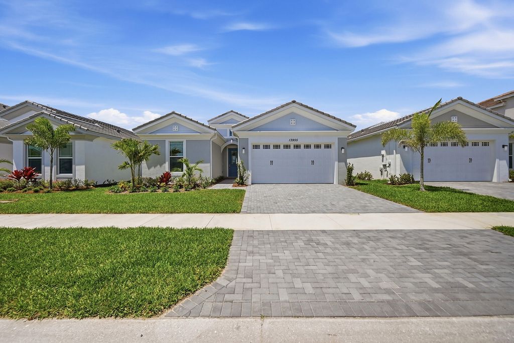 13955 Spruce Pine Drive, Westlake, FL 33470