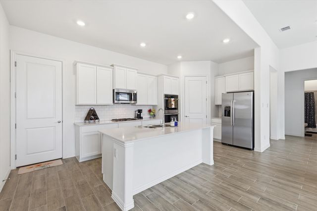 4831 Forest Crest Parkway, Arlington, TX 76005