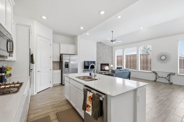 4831 Forest Crest Parkway, Arlington, TX 76005