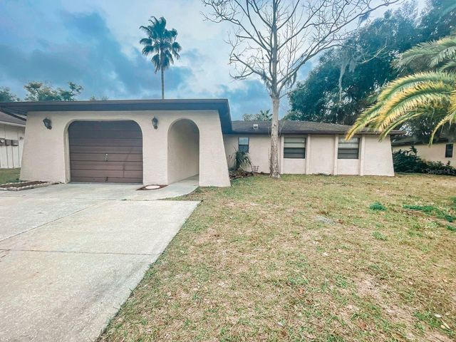12834 LAKE TREE LANE, Hudson, FL 34669