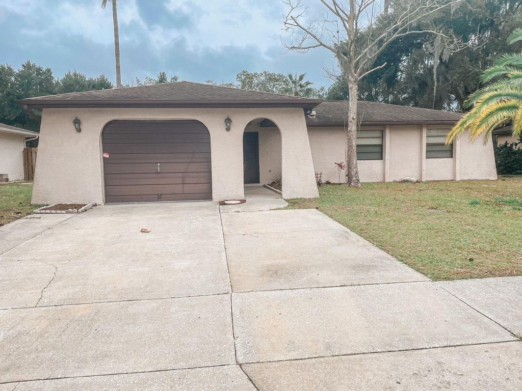 12834 LAKE TREE LANE, Hudson, FL 34669