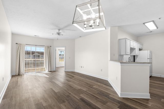 5011 Harvest Dr Unit 202, Myrtle Beach, SC 29579