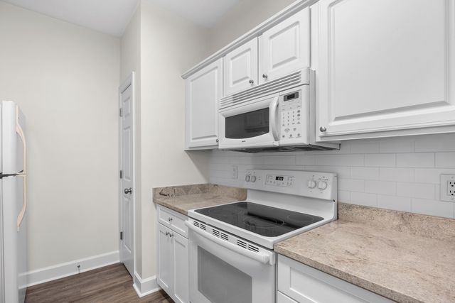 5011 Harvest Dr Unit 202, Myrtle Beach, SC 29579