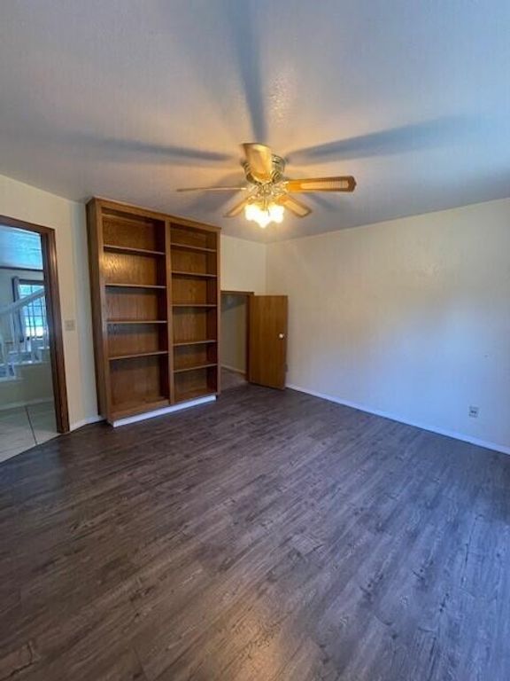 Image 21 of property listing at 144 E Parkview Avenue, Visalia, CA 93277