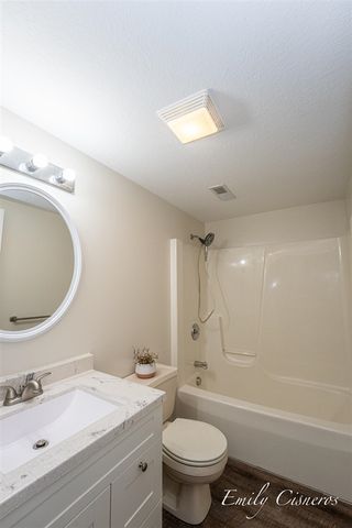 1608 Hampstead Drive, Muskegon, MI 49445