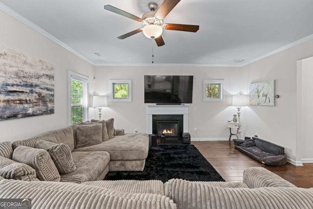 6424 Barker Station Walk, Sugar Hill, GA 30518