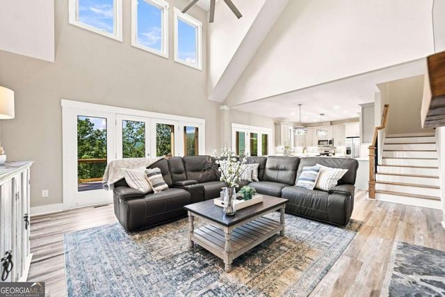102 Moose Loop, Waleska, GA 30183