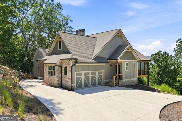 102 Moose Loop, Waleska, GA 30183