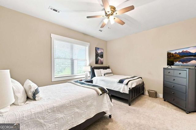 102 Moose Loop, Waleska, GA 30183