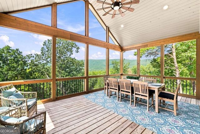 102 Moose Loop, Waleska, GA 30183