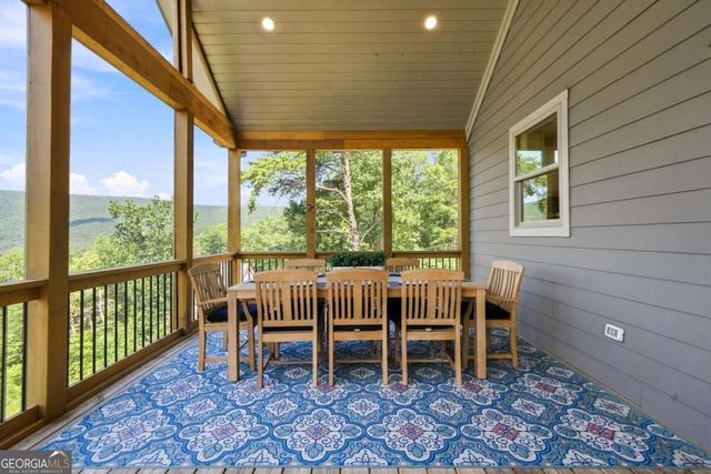 102 Moose Loop, Waleska, GA 30183