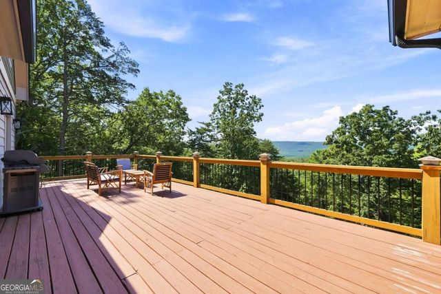 102 Moose Loop, Waleska, GA 30183
