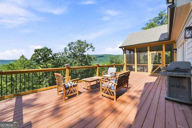 102 Moose Loop, Waleska, GA 30183