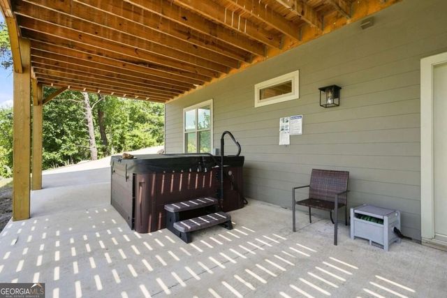 102 Moose Loop, Waleska, GA 30183