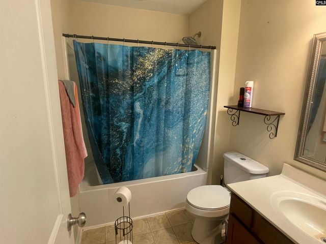 140 Castlefield Drive, Lexington, SC 29073
