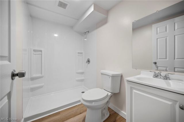 6810 Belmere Drive, Parma, OH 44129