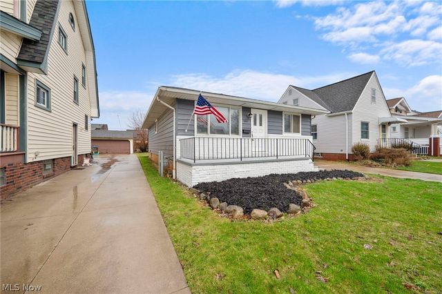 6810 Belmere Drive, Parma, OH 44129