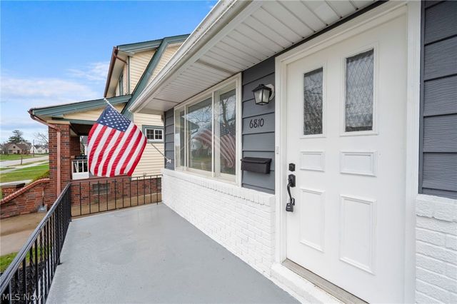 6810 Belmere Drive, Parma, OH 44129