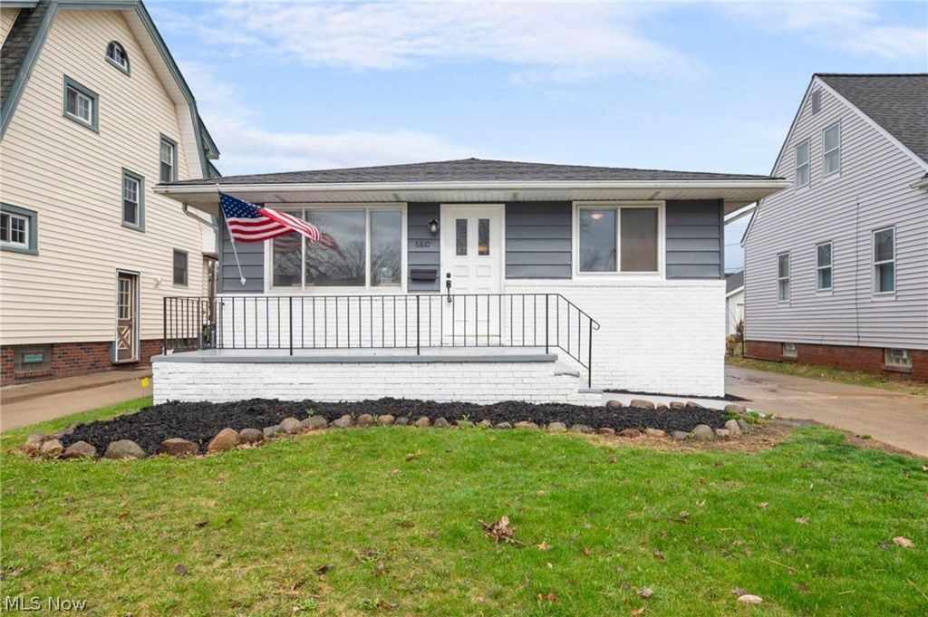 6810 Belmere Drive, Parma, OH 44129