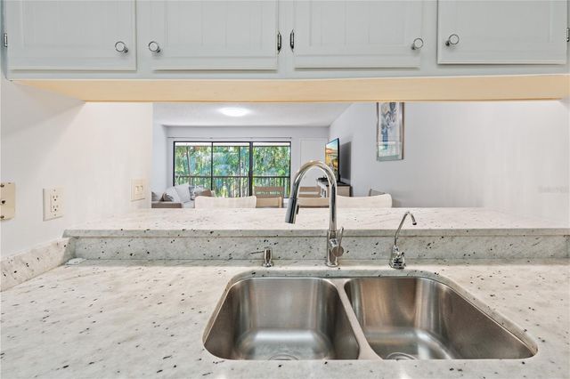 4574 RINGWOOD MEADOW 4, Sarasota, FL 34235