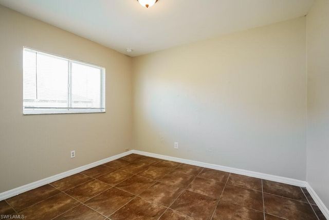 218 SW 11th AVE, Cape Coral, FL 33991