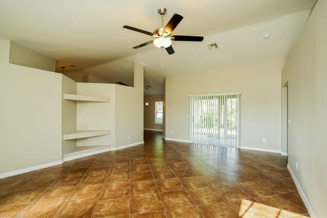 218 SW 11th AVE, Cape Coral, FL 33991