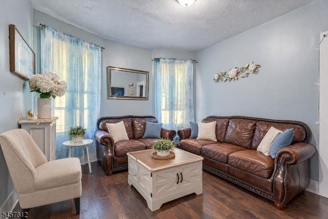 262 Harrison St, Paterson City, NJ 07501