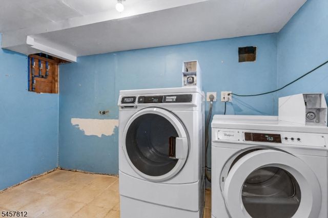 262 Harrison St, Paterson City, NJ 07501