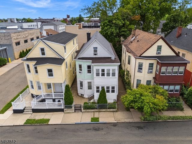 262 Harrison St, Paterson City, NJ 07501