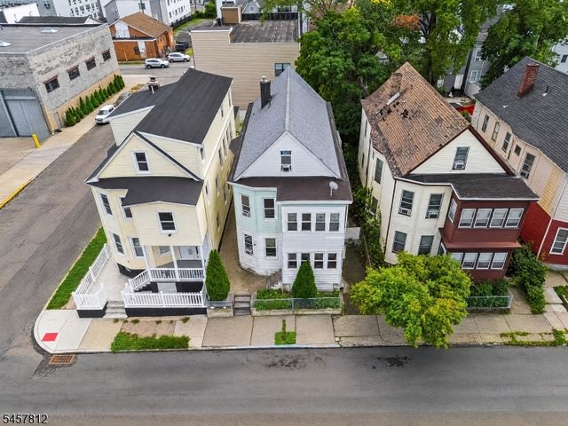 262 Harrison St, Paterson City, NJ 07501
