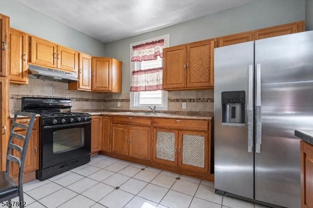 262 Harrison St, Paterson City, NJ 07501