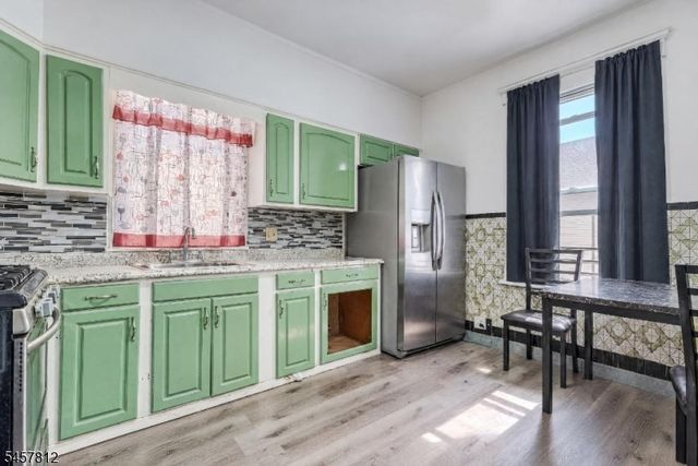 262 Harrison St, Paterson City, NJ 07501