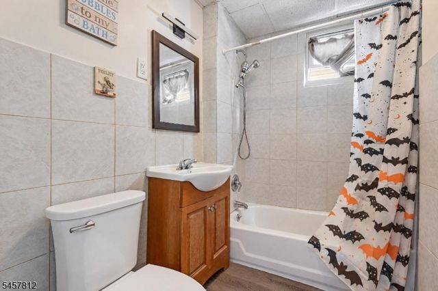 262 Harrison St, Paterson City, NJ 07501