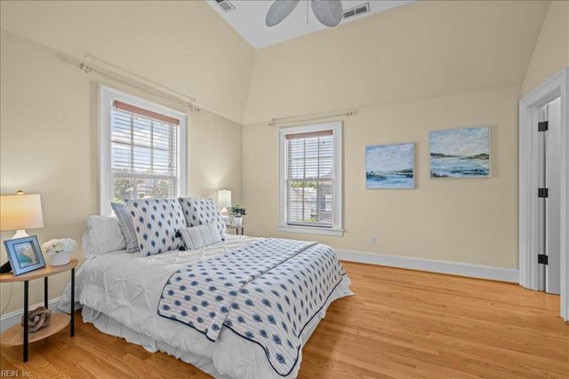 4531 Maiden LN, Norfolk, VA 23518
