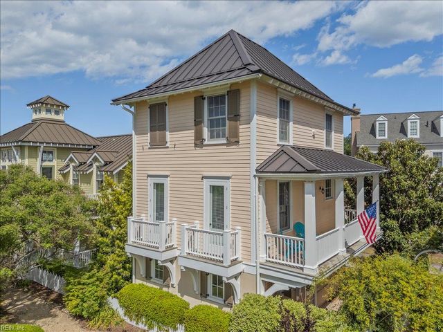 4531 Maiden LN, Norfolk, VA 23518