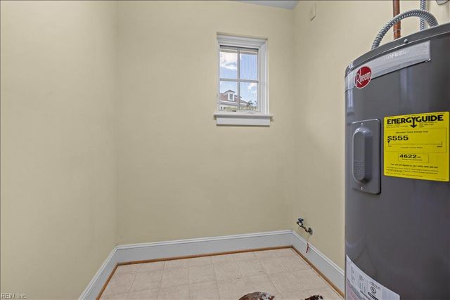 4531 Maiden LN, Norfolk, VA 23518