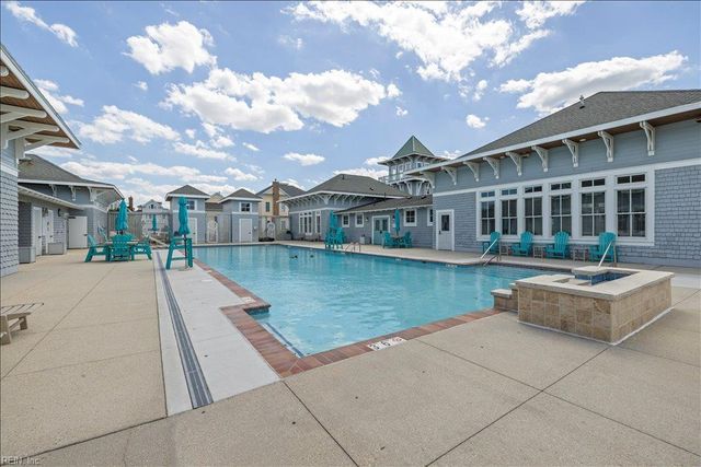 4531 Maiden LN, Norfolk, VA 23518