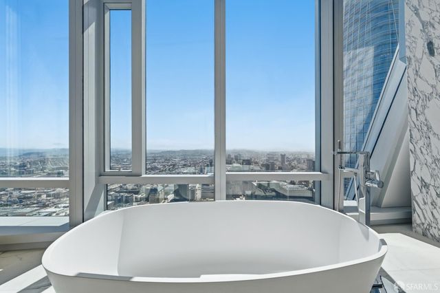 181 Fremont Street 70-PH, San Francisco, CA 94105