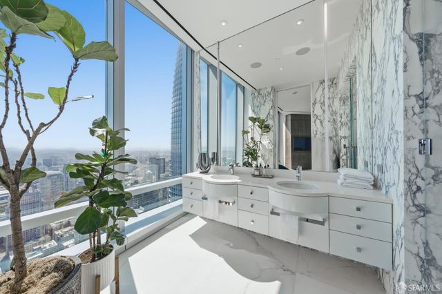 181 Fremont Street 70-PH, San Francisco, CA 94105