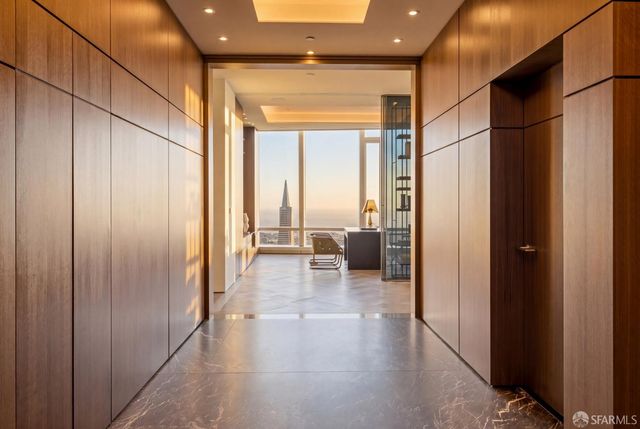 181 Fremont Street 70-PH, San Francisco, CA 94105