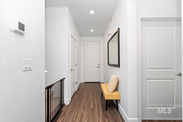 122 Insight Ct, Middleton, ID 83644