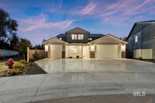 122 Insight Ct, Middleton, ID 83644