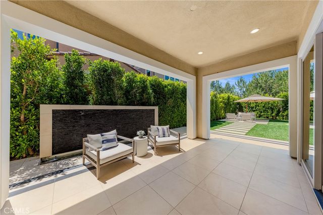 242 Sutters Ml, Irvine, CA 92602