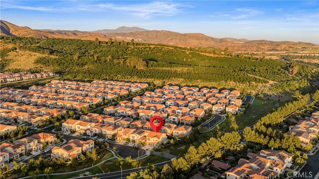 242 Sutters Ml, Irvine, CA 92602