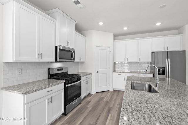 4154 Generations Circle NW, Ash, NC 28420