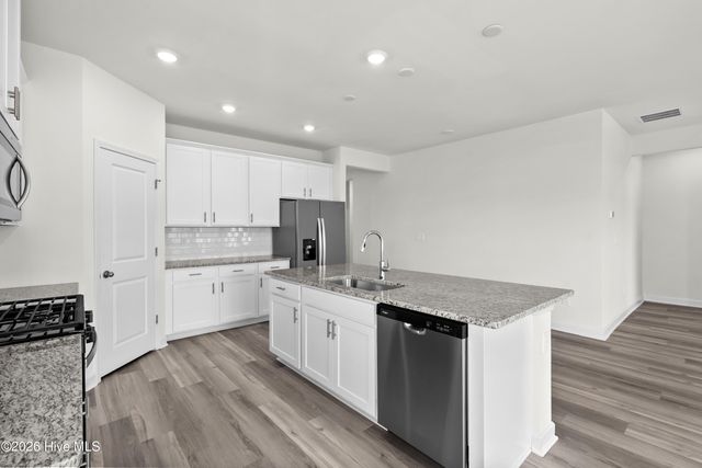 4154 Generations Circle NW, Ash, NC 28420
