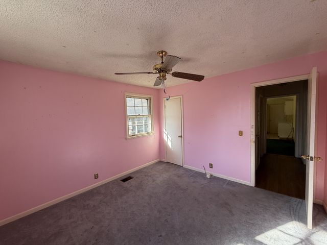 112 Johns St, La Vergne, TN 37086